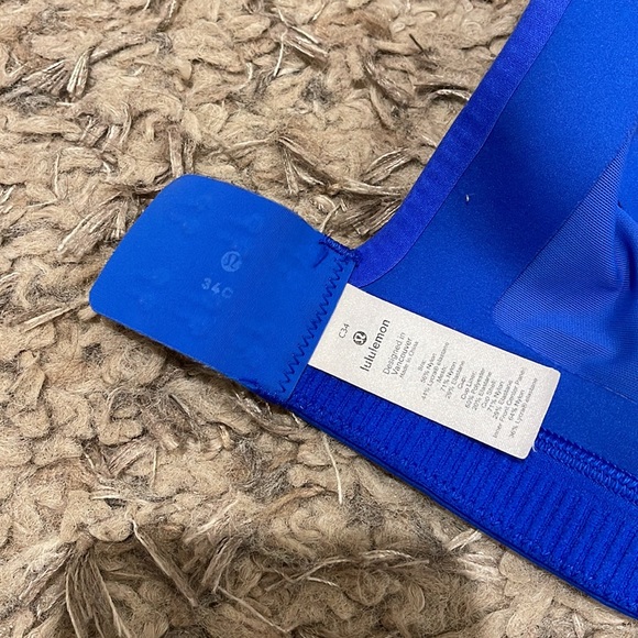 Lululemon bra size 34C - Picture 5 of 8